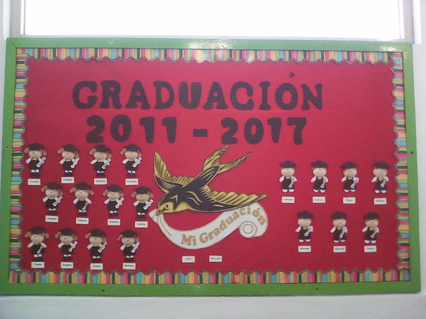 Graduación y entrega de reconocimientos